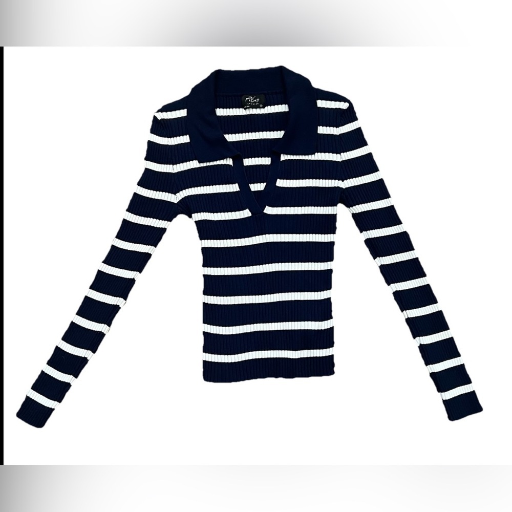 Milk And Honey Knitwear Blue And White striped Top Size M (0714)